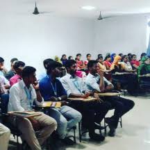 TIC - Java QTP Selenium PHP Azure AWS Certification Networking CCNA SAP Training classroom photo 1